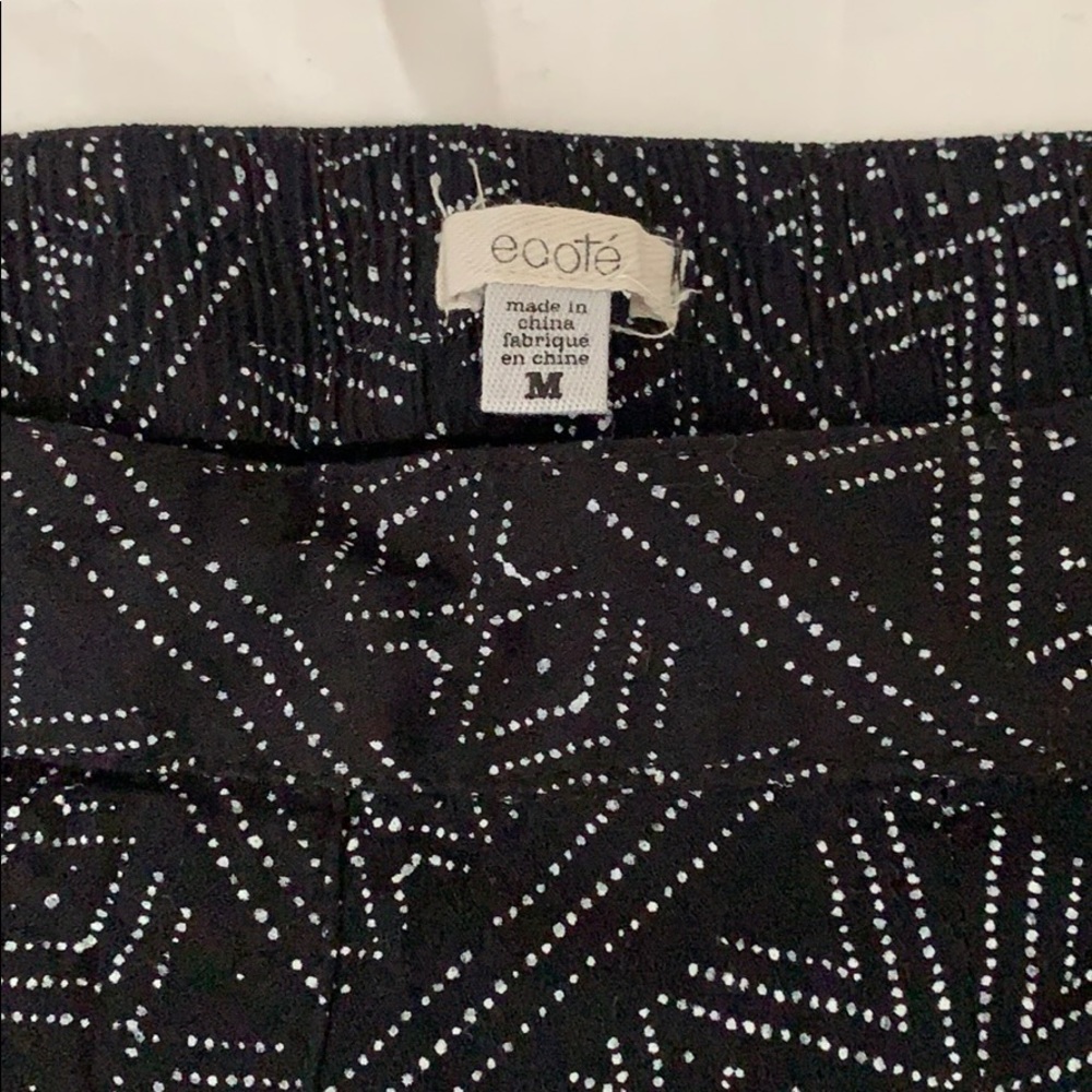 Ecoté patterned short - Picture 2 of 4